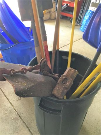 Flat spade, Posthole Digger, Scoop, Shovels, Brooms, Rakes in tub