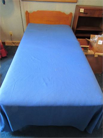 Maple Twin Bed Frame w/ Extra Long Mattress Boxspring