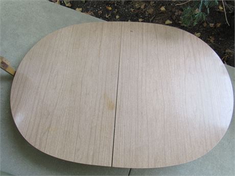 Dining Room Table with Folding Legs + 1 Leaf