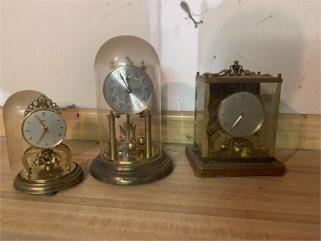 Lot of Vintage Anniversary Clocks