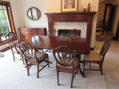 19th Century Chippendale Style Table with 6 Chairs with Leaf as pictured